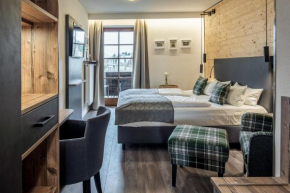 Отель Hotel Neuer am See  Прин-Ам-Химзее